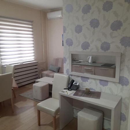 Apartman Karadjordje 2 Belgrad Exterior foto